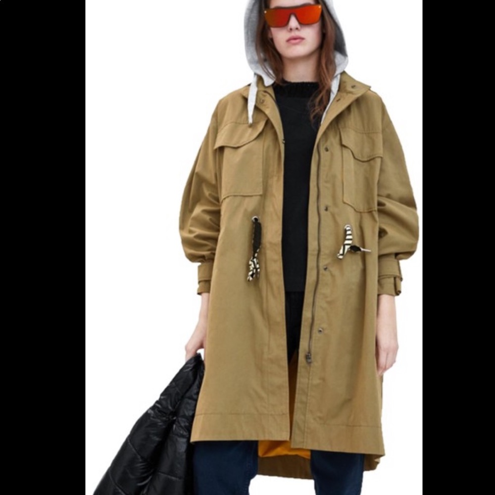 Worn twice Zara hooded trench coat - Picture 2 of 10